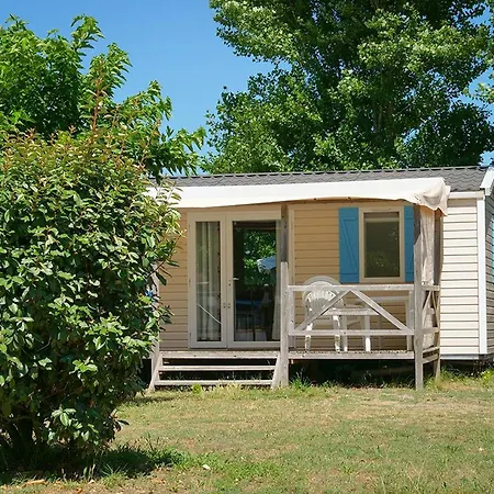 Campsite Domaine Residentiel De Plein Air Les Paludiers Batz-sur-Mer