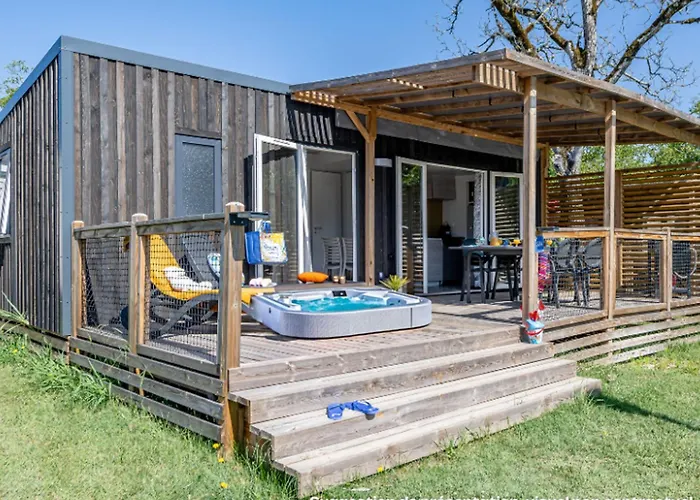 Camping Les Paludiers Batz-sur-Mer